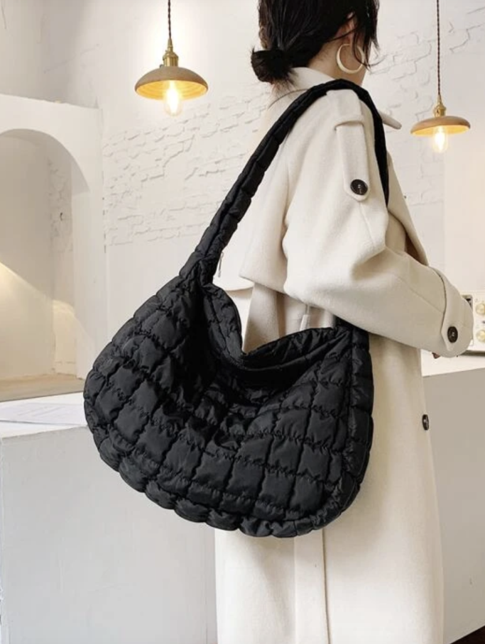Overshoulder Puffer Bag